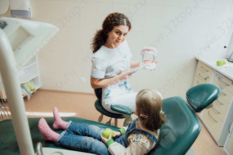 Сеть стоматологических клиник AL'DENTA (АЛЬДЕНТА) на Шумяцкого